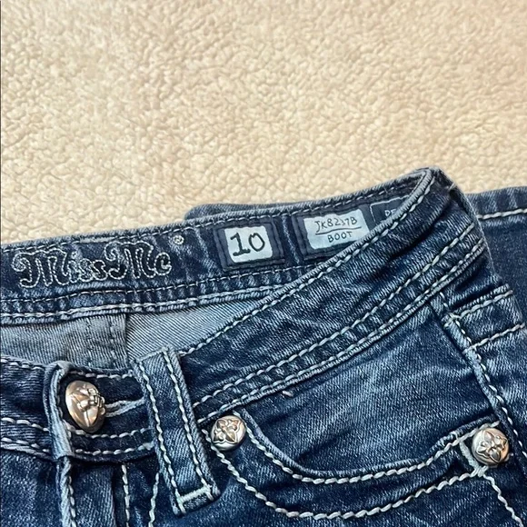 Girls Miss Me Jeans - Picture 5 of 9